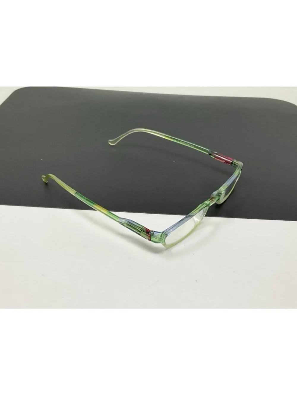 peepers Key West Sunrise Reading Glasses +1.50 Blue/Green Slim Glasses